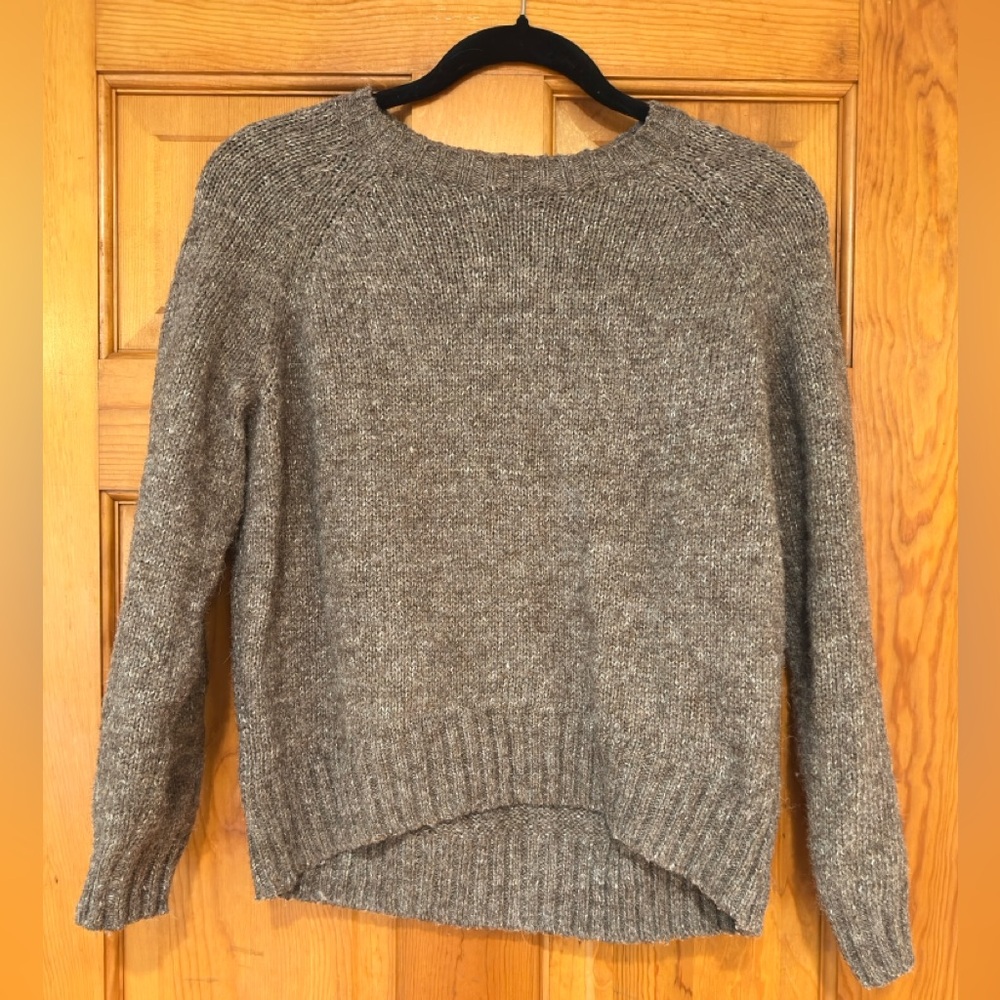 Old Navy Women's Heathered Brown Sweater